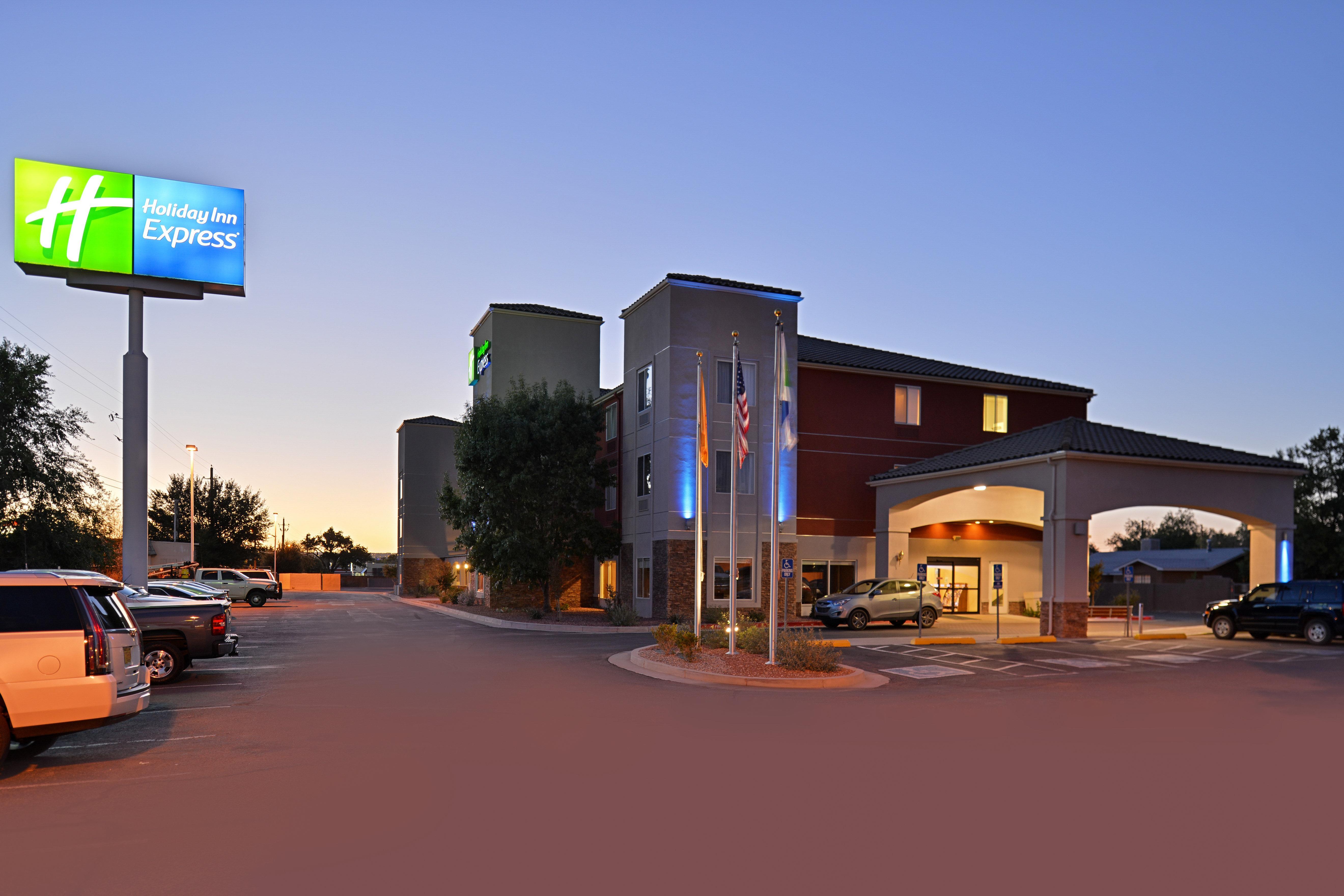 Holiday Inn Express Albuquerque N - Bernalillo By Ihg Esterno foto
